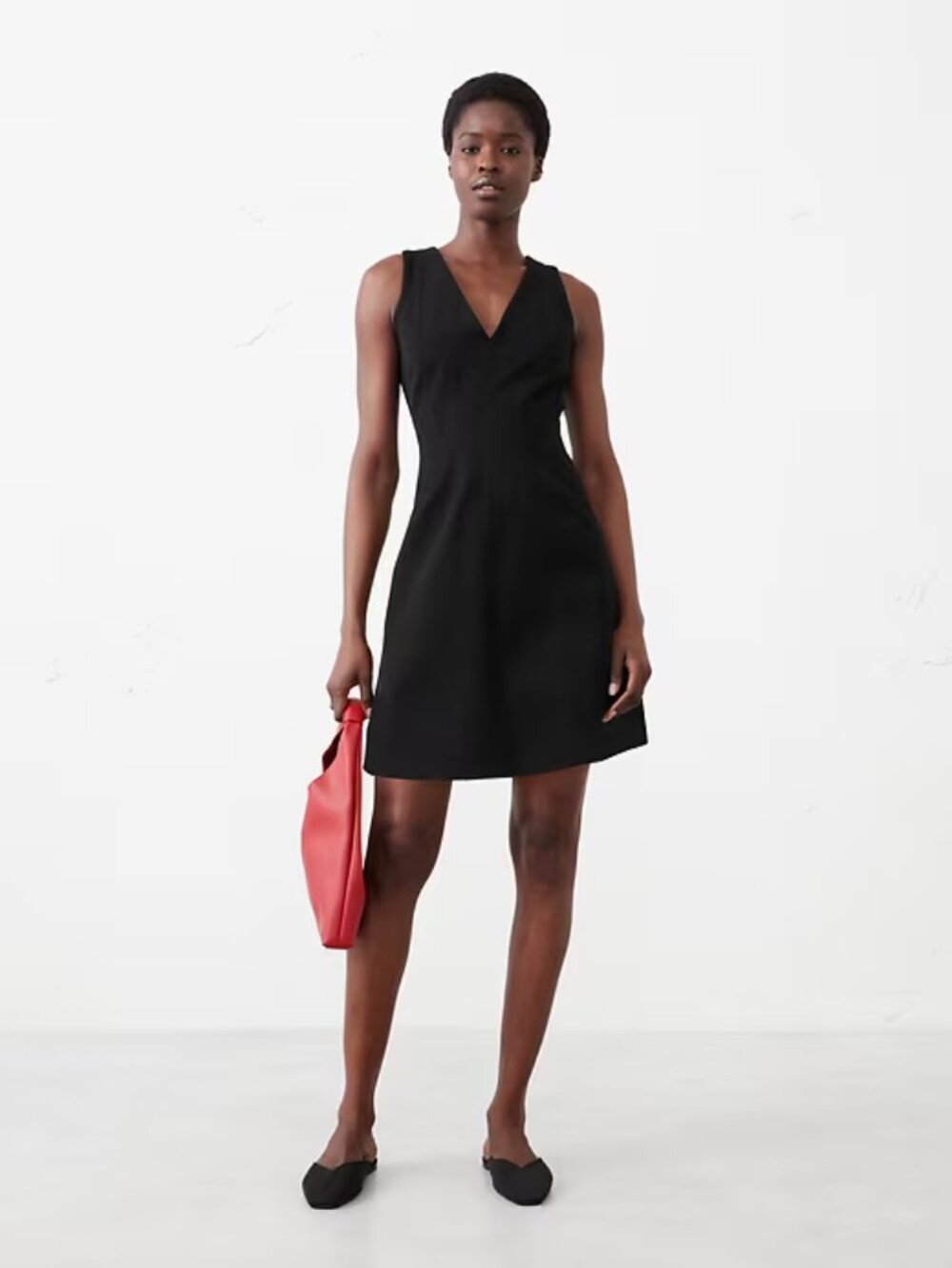 NWT Black sz 12P Banana Republic Factory Sloan Seamed Bodice Mini Dress LBD
